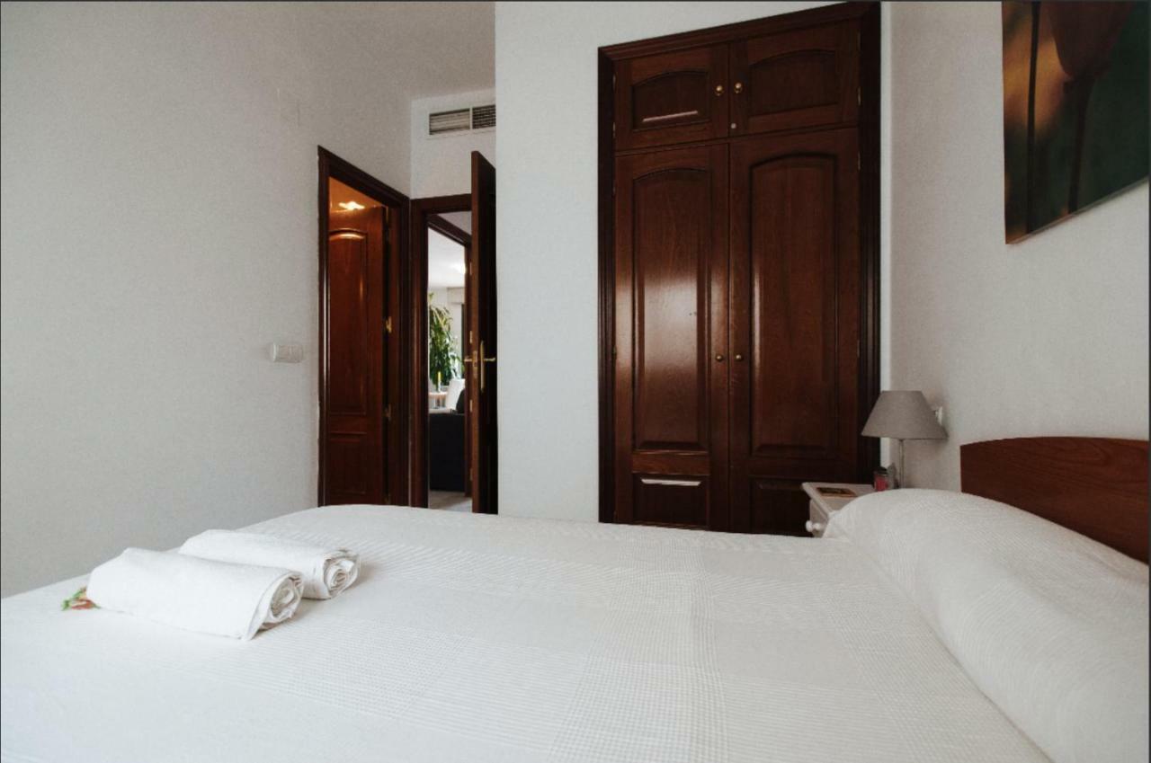 The Best Hostelito! Free Parking Seville Exterior photo